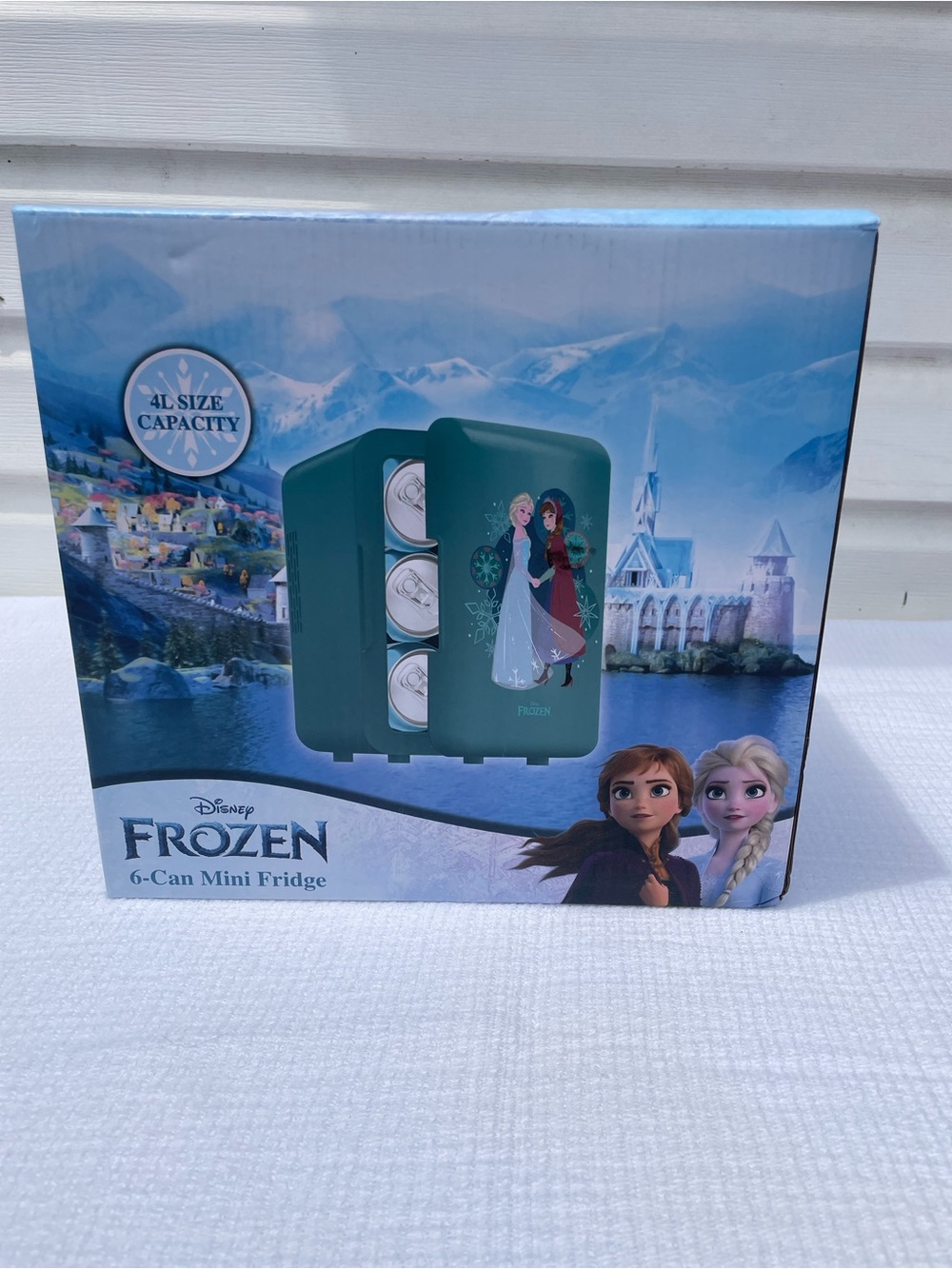Disney Frozen mini Fridge